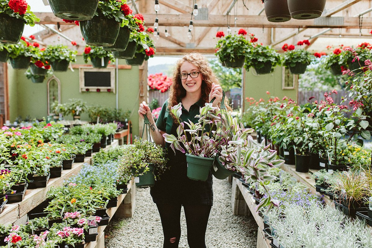 Dennis' 7 Dees Seaside Garden Center